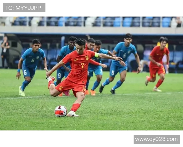 中国现役足球前十球员实力榜解析与未来展望 中国现役足球前十球员实力榜解析与未来展望