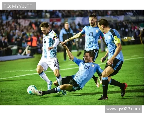 五号足球球星引领新风潮 未来足坛的璀璨新星逐梦征程